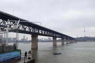 泊头大桥吃瓜,见证瓜农丰收，传承农耕文化