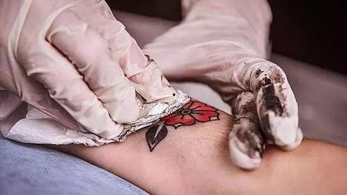 魏县吃瓜事件纹身,揭秘纹身背后的社会现象