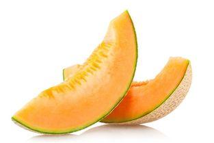 吃哈密瓜可以吃龙虾吗,美味搭配的禁忌与建议