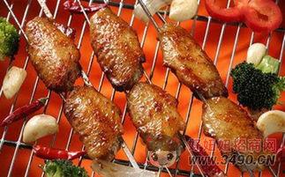 吃烧烤被打吃瓜,吃瓜群众被打，引发社会热议