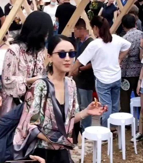 周迅阿雅吃瓜,娱乐圈幕后故事大揭秘