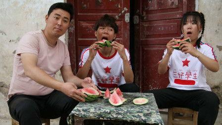 舅舅们吃瓜比赛,一场欢乐的竞技对决