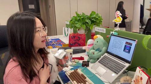 同事上班吃瓜,同事吃瓜趣事多