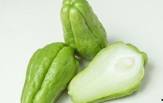 理发还得靠吃瓜,揭秘新型理发服务