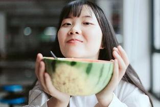吃瓜拍照露馅,揭秘娱乐圈背后的秘密